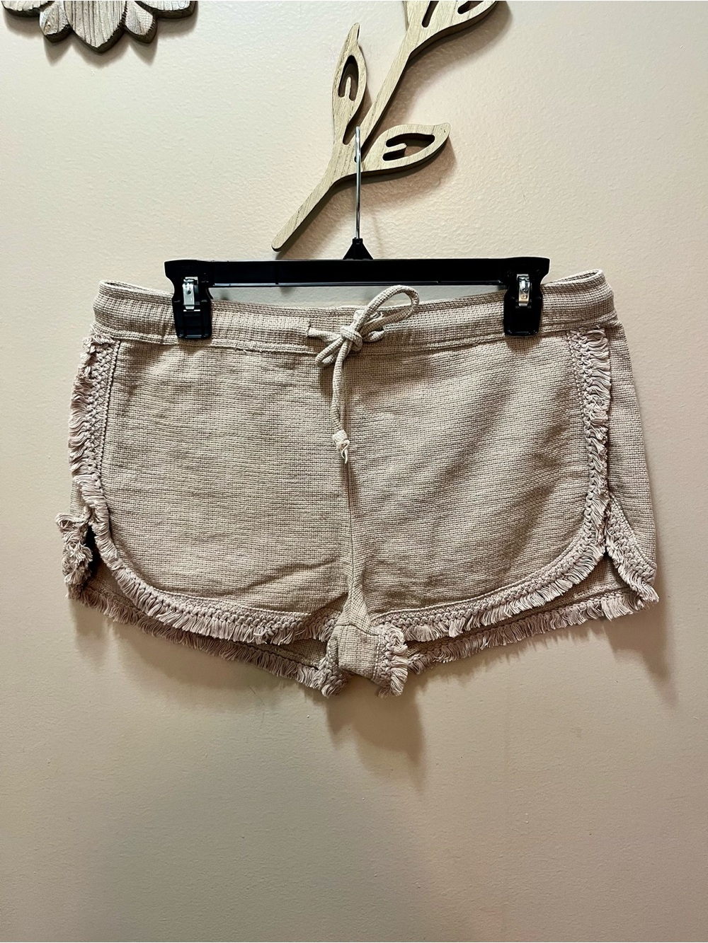 Banjara Frayed Hem Tan Pull On Shorts Size Large